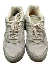 Load image into Gallery viewer, New Balance 2002R Protection Pack Distressed (Pre-Owned) SZ 8.5
