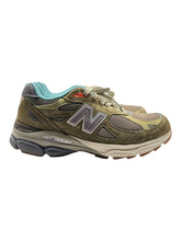 Load image into Gallery viewer, New Balance 990v3 MiUSA Bodega Here To Stay (Pre-Owned) SZ 8
