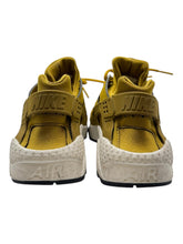Load image into Gallery viewer, Nike Air Huarache Bronzine Sail Black (Replacement Box)(Pre-Owned) SZ 9w
