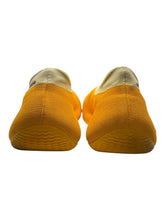 Load image into Gallery viewer, adidas Yeezy Knit RNR Sulfur (Pre-Owned) SZ 9.5

