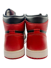 Load image into Gallery viewer, Jordan 1 Retro High Bred Banned (2016) DS SZ 7
