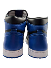 Load image into Gallery viewer, Jordan 1 Retro Royal (2017) (DS) SZ 7.5

