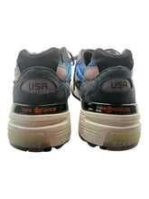 Load image into Gallery viewer, New Balance 992 Black Blue Grey (Pre-Owned) SZ 8.5
