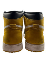 Load image into Gallery viewer, Jordan 1 Retro High Yellow Ochre (Pre-Owned) SZ 8.5
