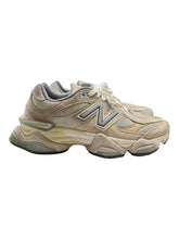 Load image into Gallery viewer, New Balance 9060 Sea Salt (Pre_Owned) SZ 8.5
