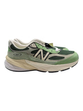 Load image into Gallery viewer, New Balance 990v6 MiUSA Avocado Natural Mint (DS) SZ 8.5
