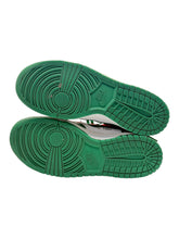 Load image into Gallery viewer, Nike Dunk Low Off-White Pine Green (Pre-Owned) Size 8.5

