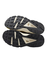 Load image into Gallery viewer, Nike Air Huarache Bronzine Sail Black (Replacement Box)(Pre-Owned) SZ 9w
