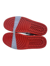Load image into Gallery viewer, Jordan Nu Retro 1 Low Varsity Red Black DS SZ 8.5
