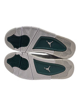 Load image into Gallery viewer, Jordan 4 Retro Oxidized Green (DS) SZ 8.5

