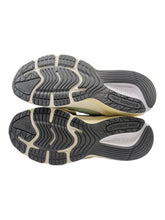Load image into Gallery viewer, New Balance 990v6 MiUSA Avocado Natural Mint (DS) SZ 8.5
