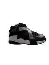 Load image into Gallery viewer, Nike Air Raid OG Black Grey (2020) SZ 7 (DS) (Replacement Box)
