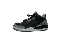 Load image into Gallery viewer, Jordan 3 Retro Black Cement (2011) (Pre-Owned)
