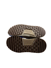Load image into Gallery viewer, Human Race Respira (Pre-Owned) Size 6.5
